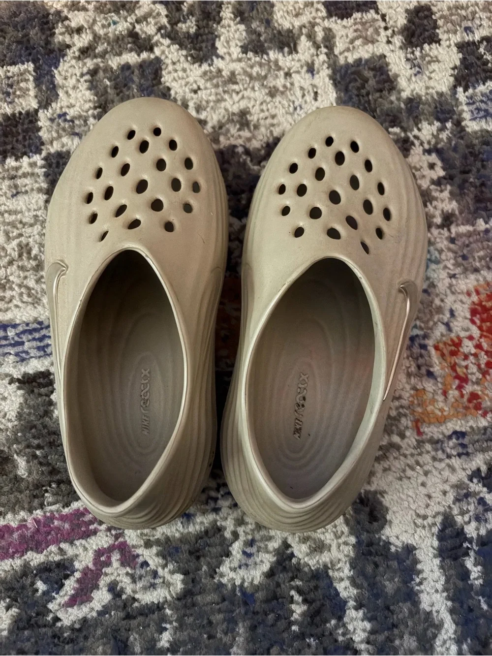 Nike Clogs